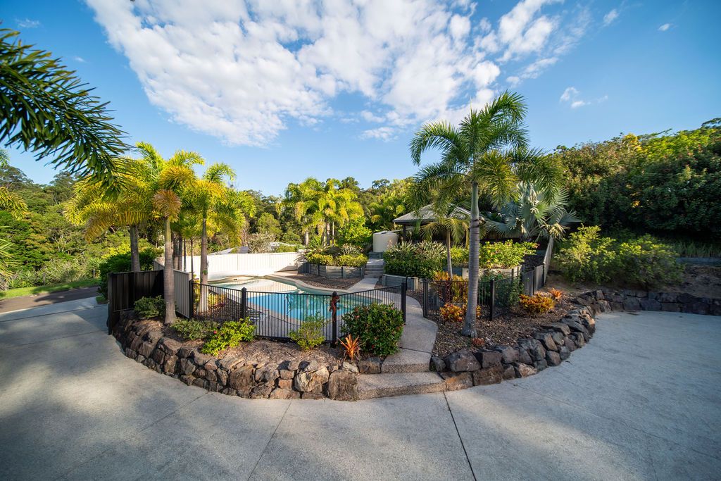 46 Fern Gully Pl, Mooloolah Valley, QLD 4553