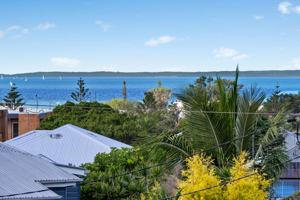 143 Kingsley Tce, Manly, QLD 4179