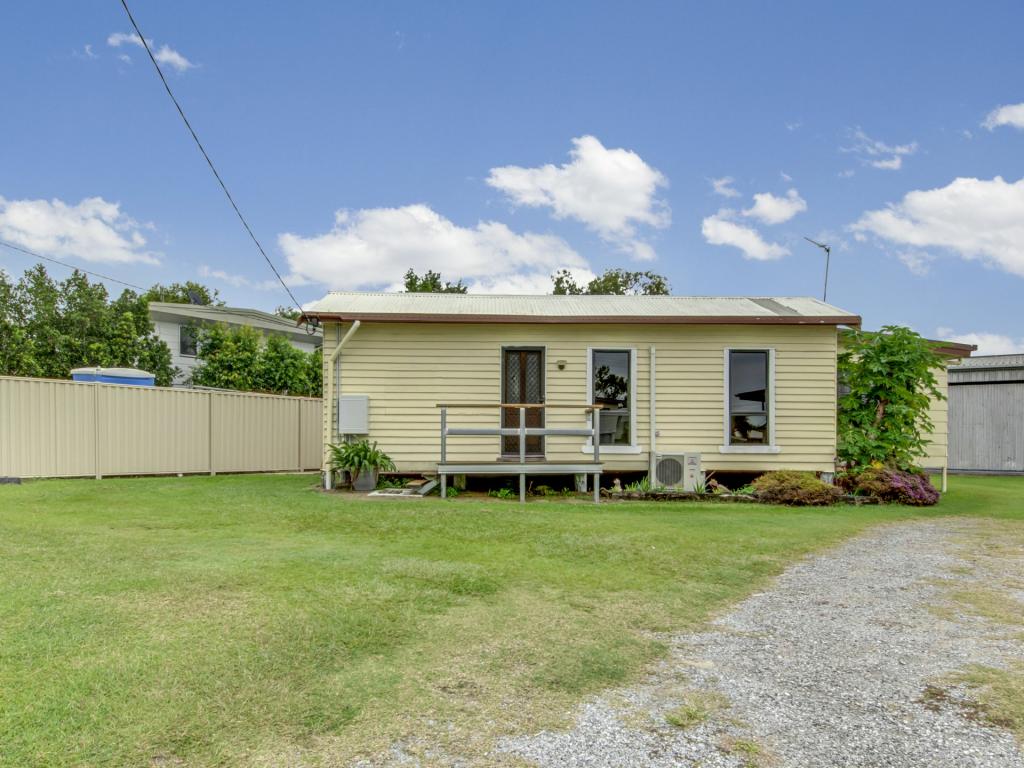 22 Orana Ave, Boyne Island, QLD 4680