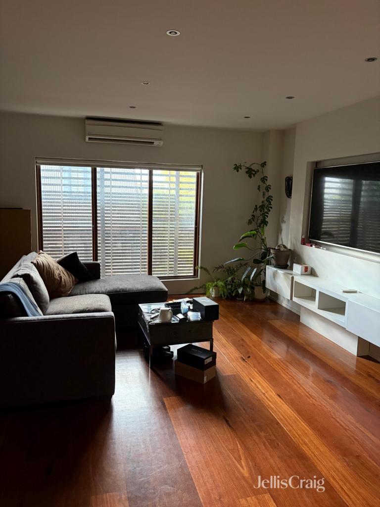 2/4 Garryowen Lane, Fitzroy, VIC 3065