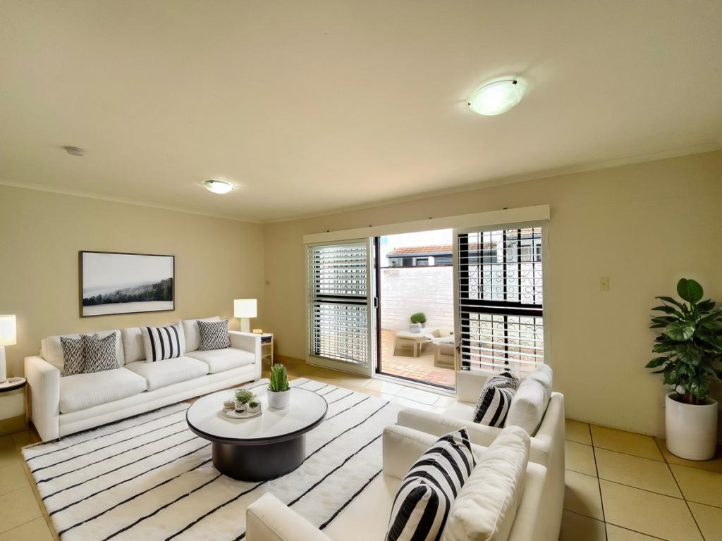 3/120 Station Rd, Indooroopilly, QLD 4068