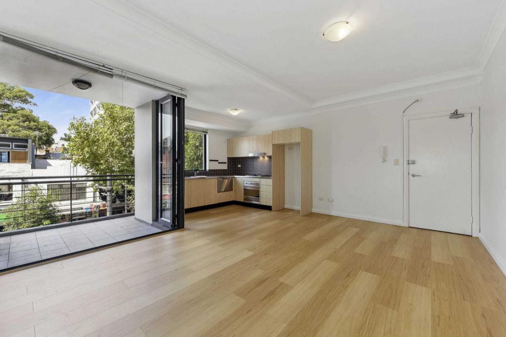 8/265 Crown St, Surry Hills, NSW 2010