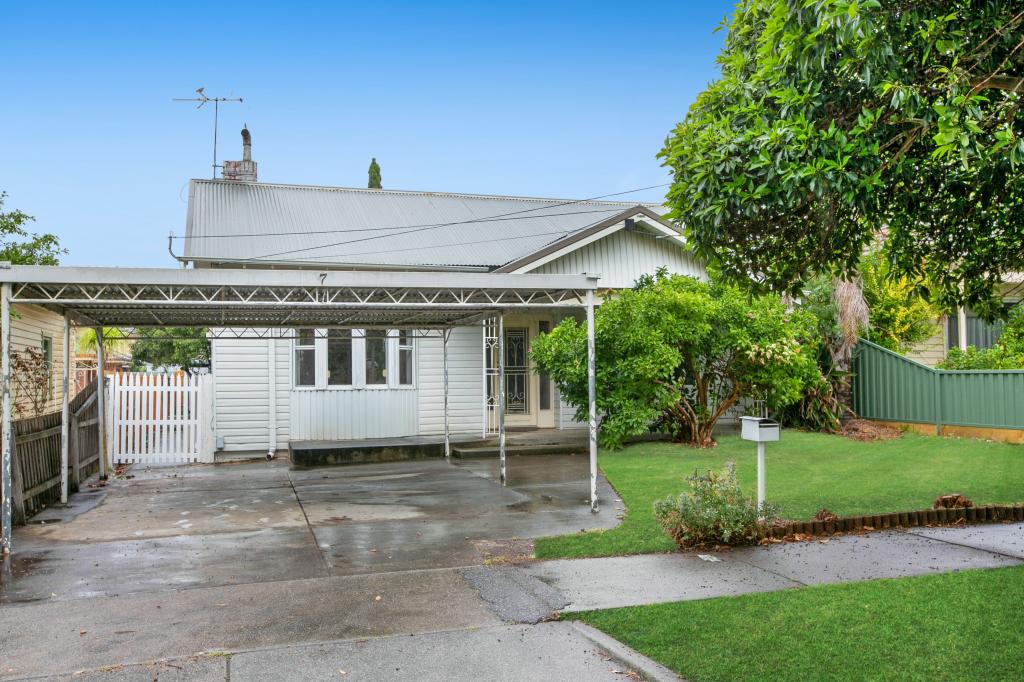 7 White St, Reservoir, VIC 3073