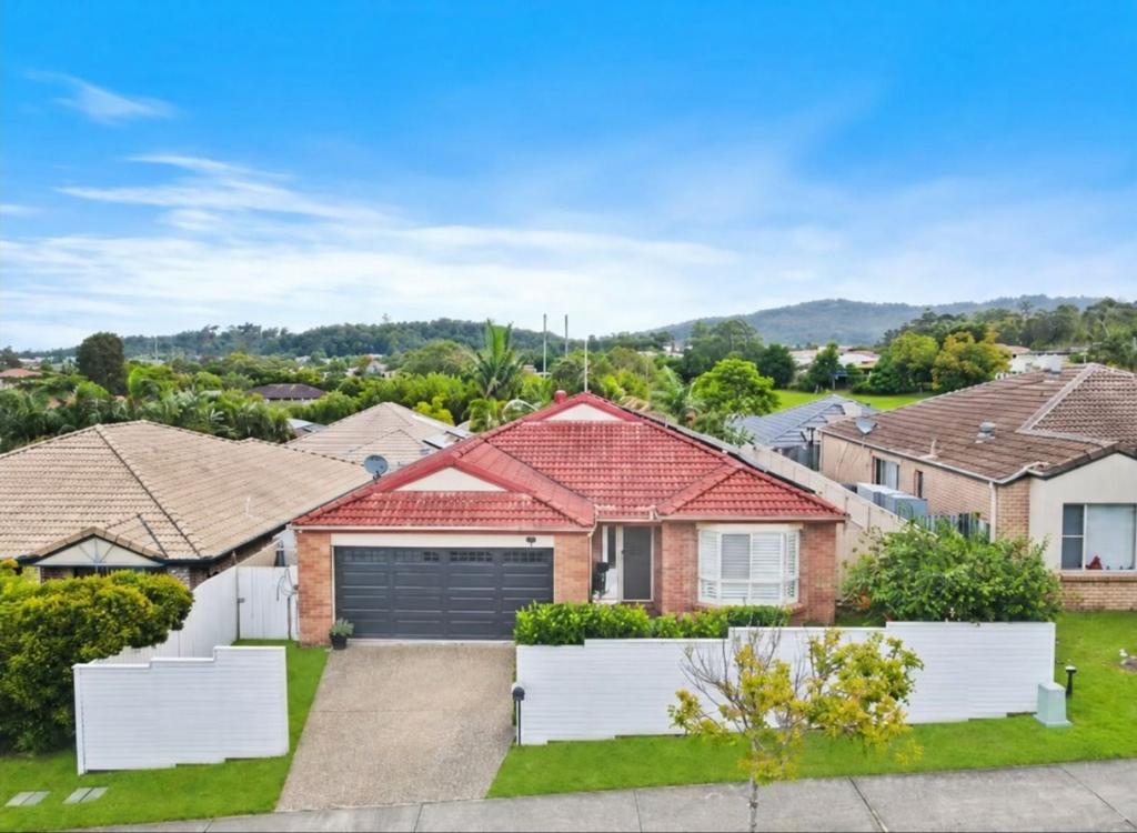 12 Billinghurst Cres, Upper Coomera, QLD 4209