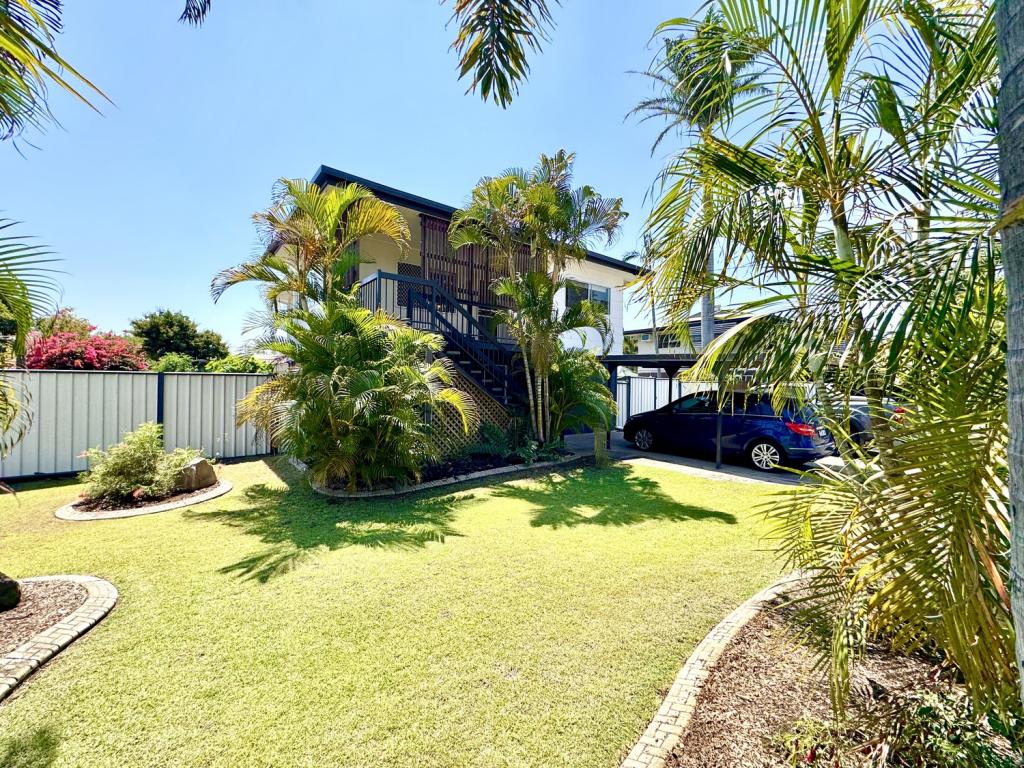 32 Clements St, Moranbah, QLD 4744