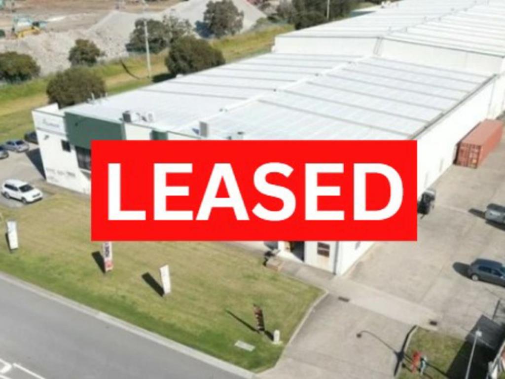 Unit 1a/1 Swaffham Rd, Minto, NSW 2566