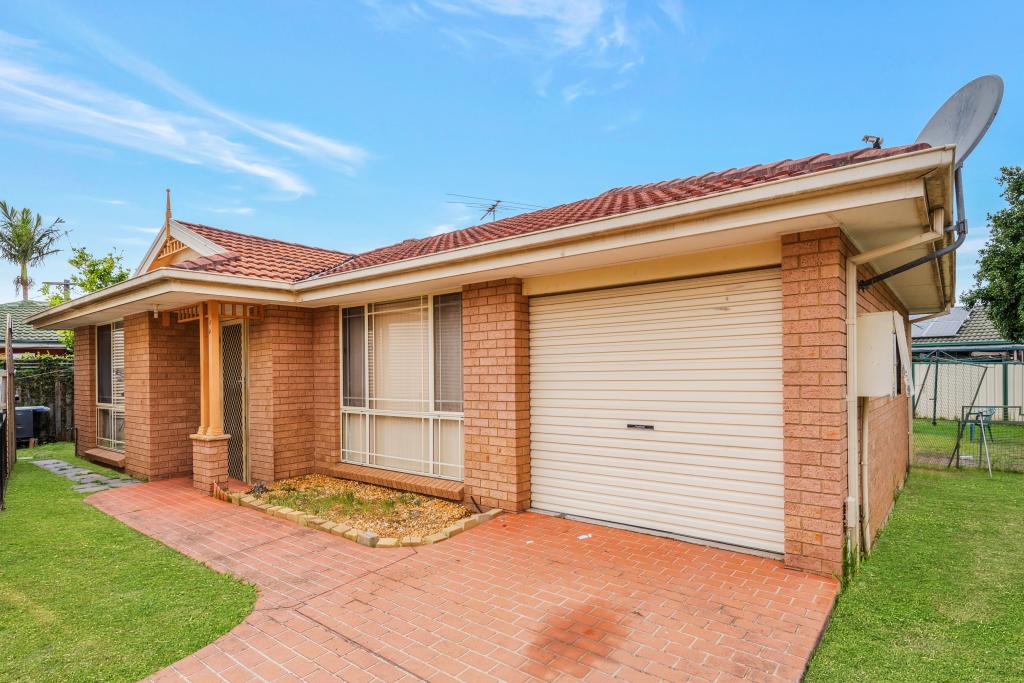 18a Hedges St, Fairfield, NSW 2165