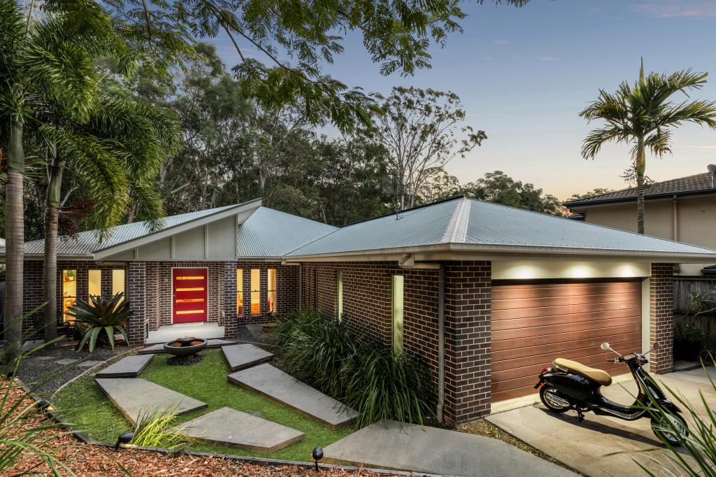 9 MOORHEN PL, NOOSAVILLE, QLD 4566