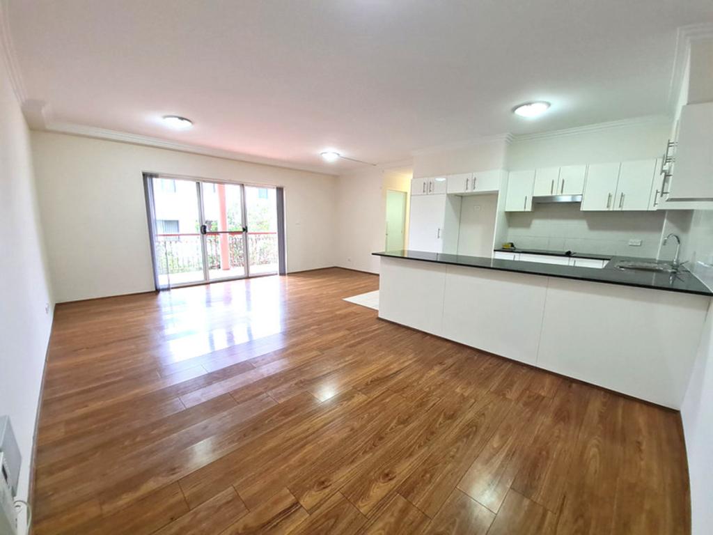 13/16-18 FIFTH AVE, BLACKTOWN, NSW 2148