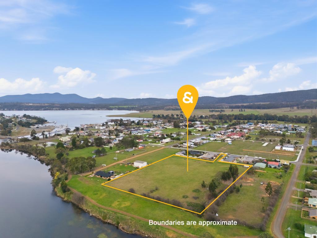30 Henry St, Triabunna, TAS 7190