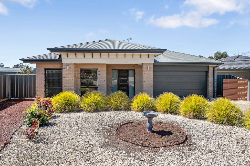 5 Shamrock Ct, Maryborough, VIC 3465