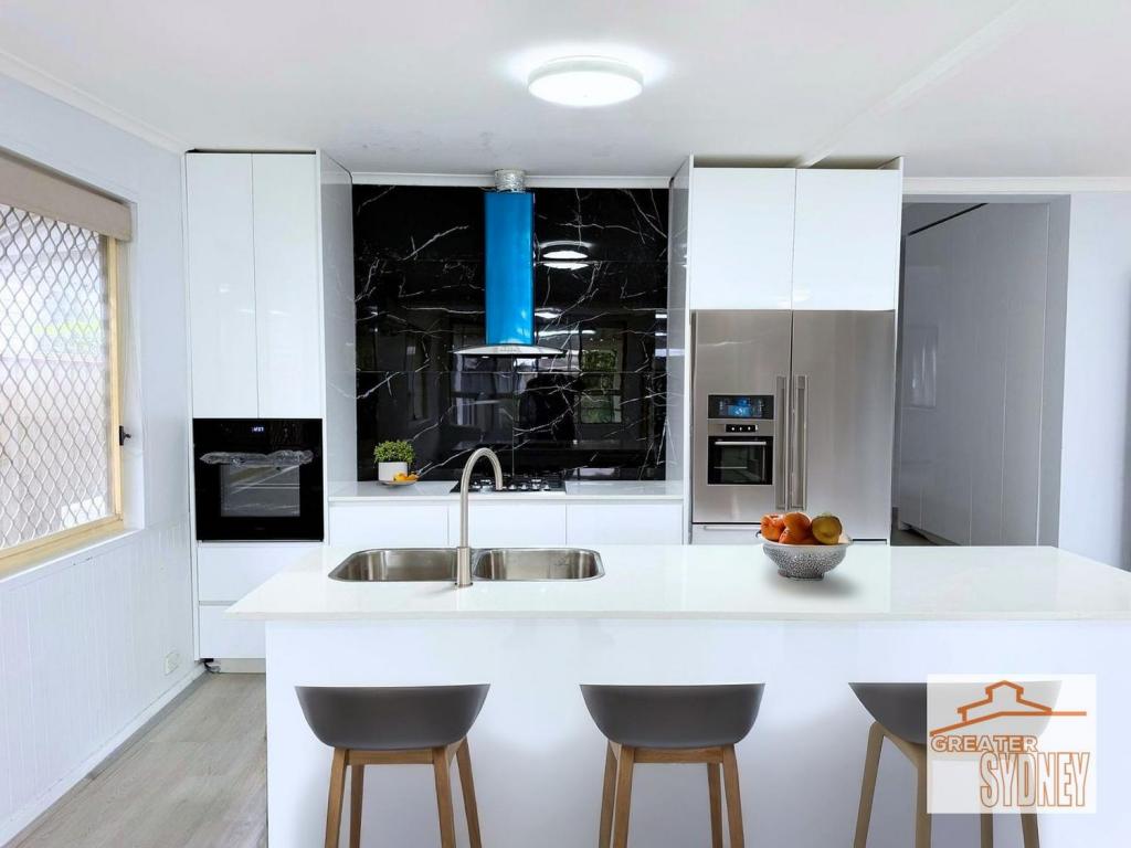 53 Bonds Rd, Peakhurst, NSW 2210