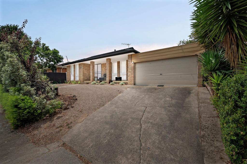 12 Lucerne Cres, Frankston, VIC 3199