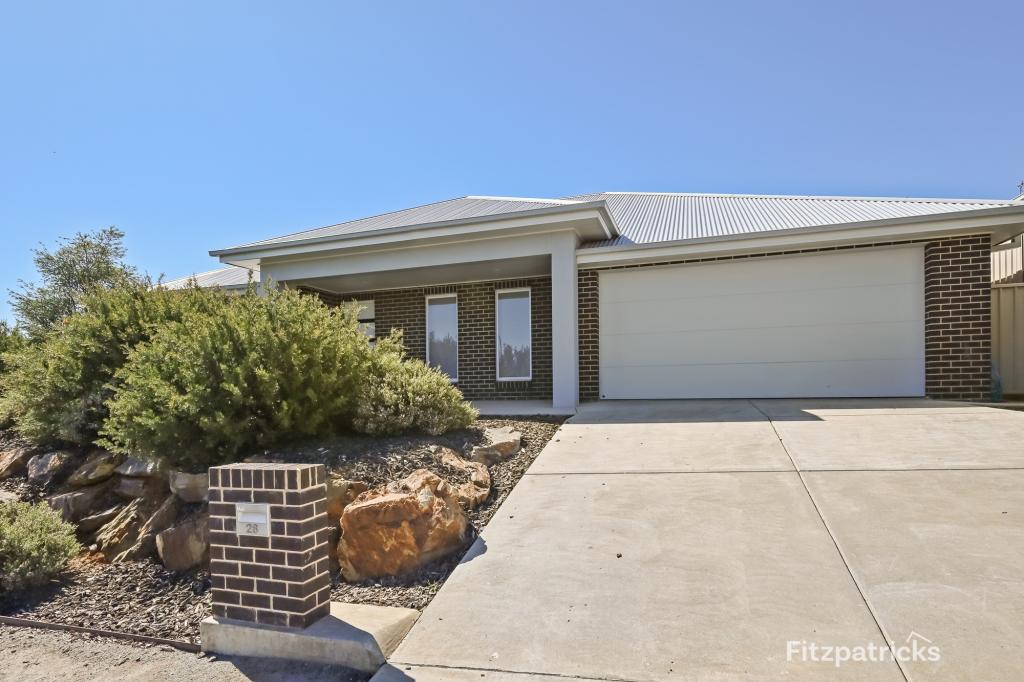 28 Kentucky Cres, Gobbagombalin, NSW 2650