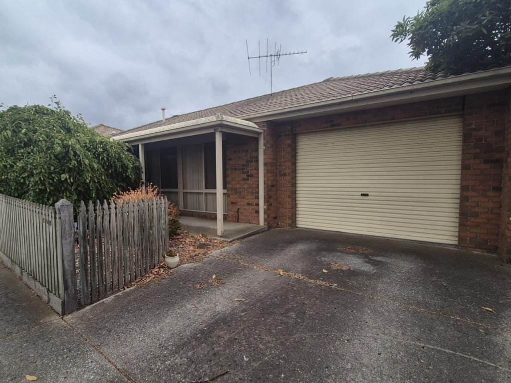 20b Roslyn Rd, Belmont, VIC 3216