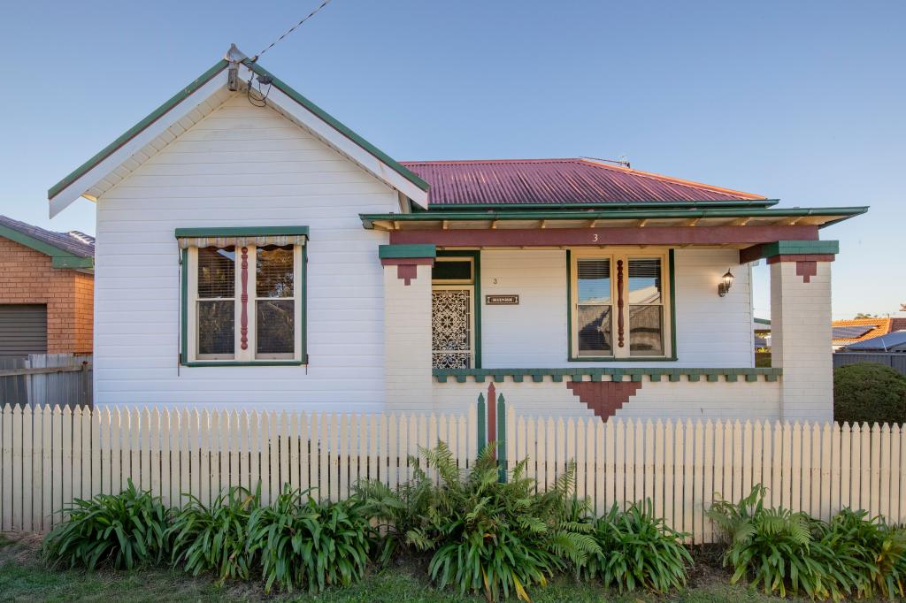3 Smart St, Waratah, NSW 2298