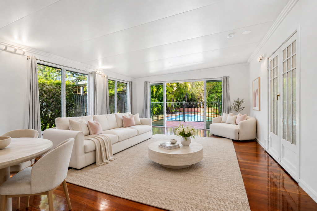 65 Gray Ave, Corinda, QLD 4075