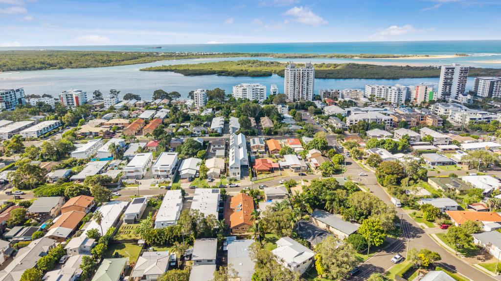 2/32 Hinley Ave, Maroochydore, QLD 4558