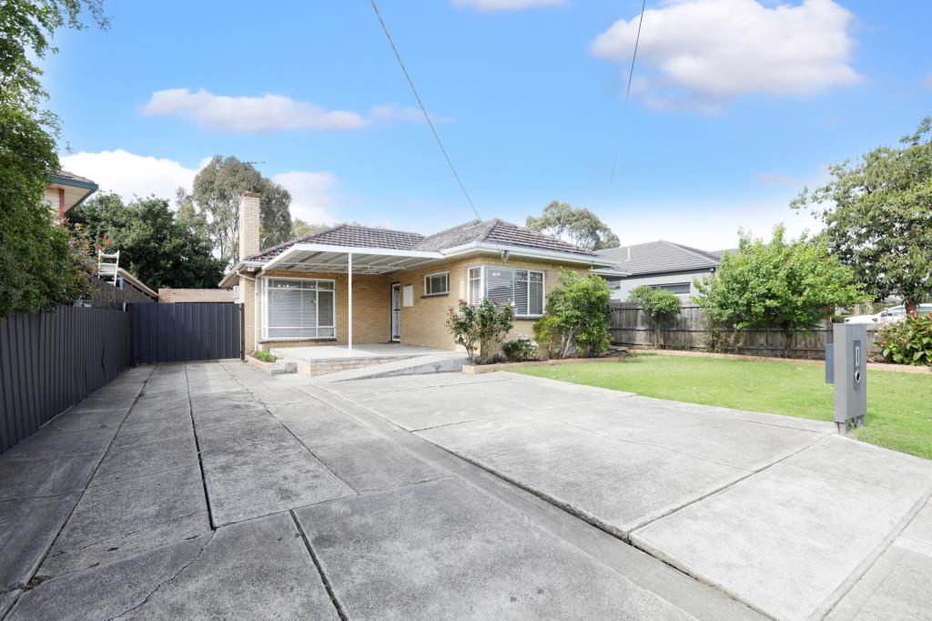 13 Woorigoleen Dr, Keilor East, VIC 3033