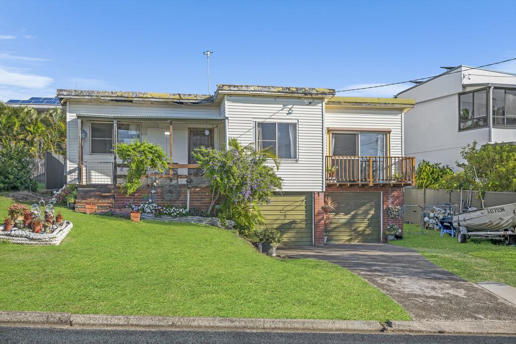 9 First Ave, Bonny Hills, NSW 2445