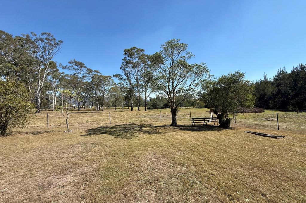 11 Cook St, Martins Creek, NSW 2420