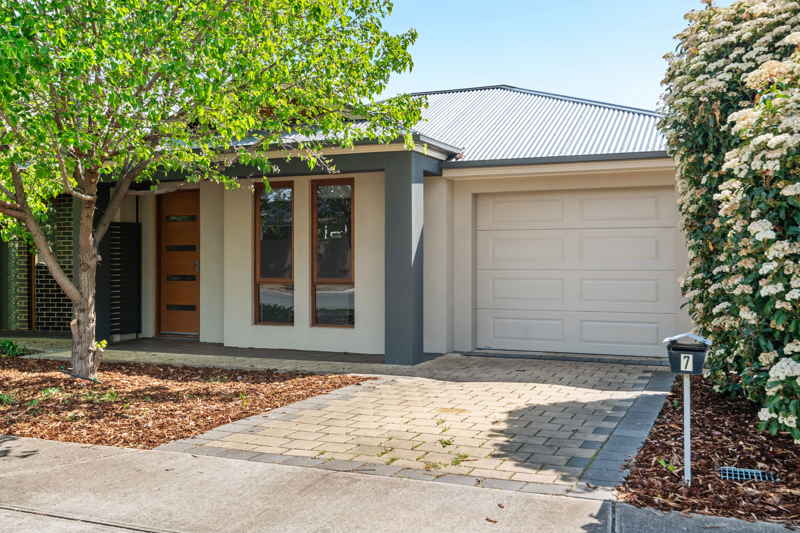 7 Stephens Pl, Morphettville, SA 5043