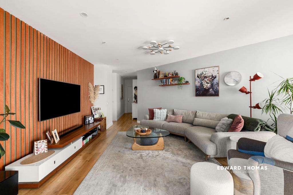 14/1 Gatehouse Dr, Kensington, VIC 3031