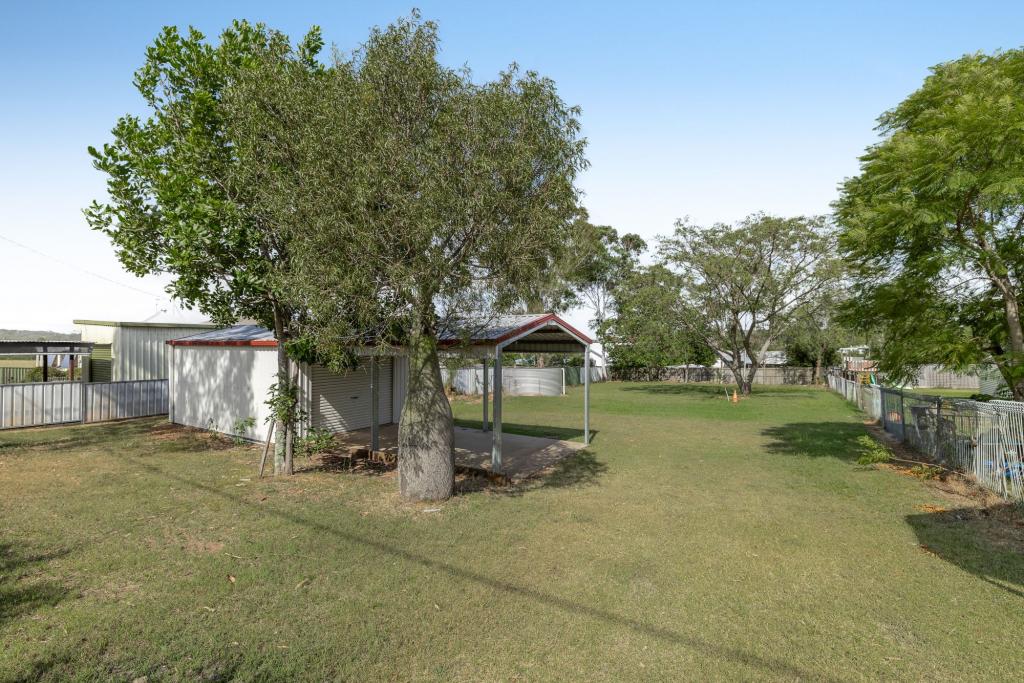 41 King St, Goombungee, QLD 4354