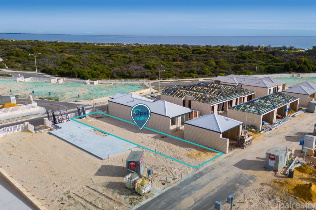 44 Tambrey Ave, Golden Bay, WA 6174