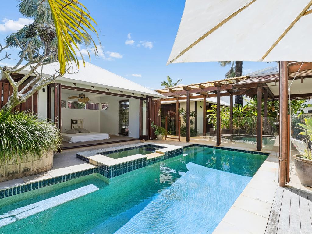 11 Cudgerie Ct, Casuarina, NSW 2487