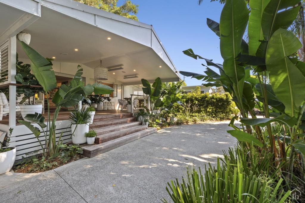 1 CHADBURN LANE, CHINDERAH, NSW 2487