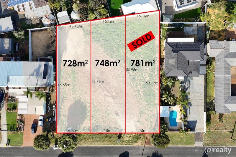 11 Peter St, Halls Head, WA 6210