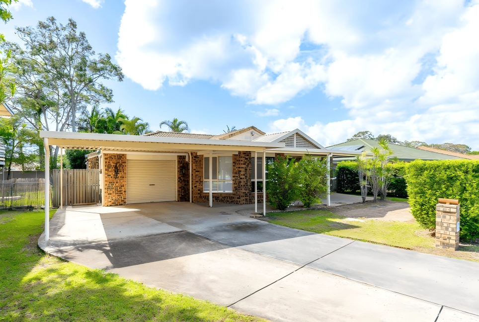 27 GRADI ST, KALLANGUR, QLD 4503