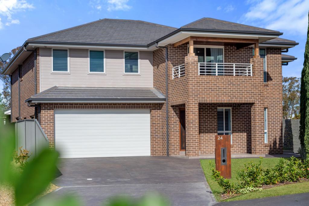 24 Woodgrove Pl, Glenmore Park, NSW 2745