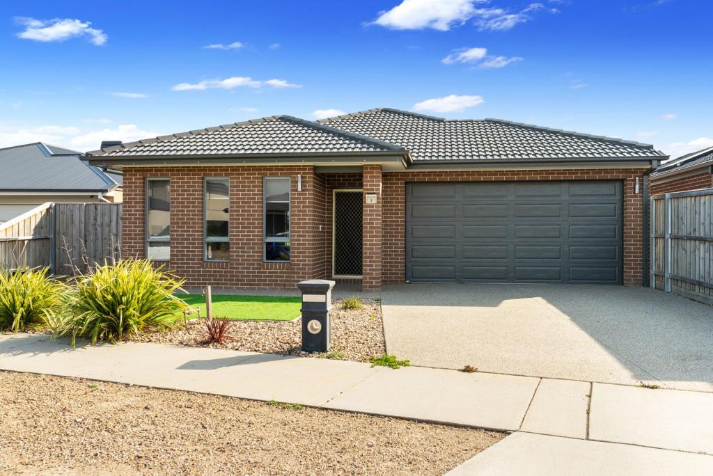 3 PINNACLE POINT RD, BACCHUS MARSH, VIC 3340