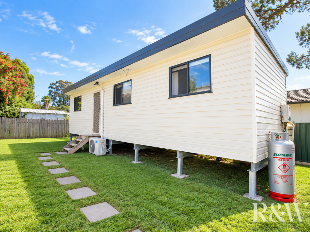 48a Thompson Ave, St Marys, NSW 2760