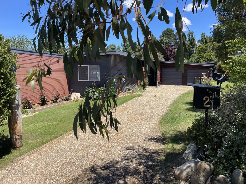 2 Chalker St, Adaminaby, NSW 2629