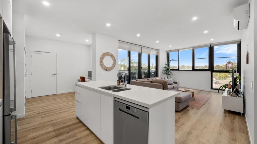 508/10 Aviators Way, Penrith, NSW 2750