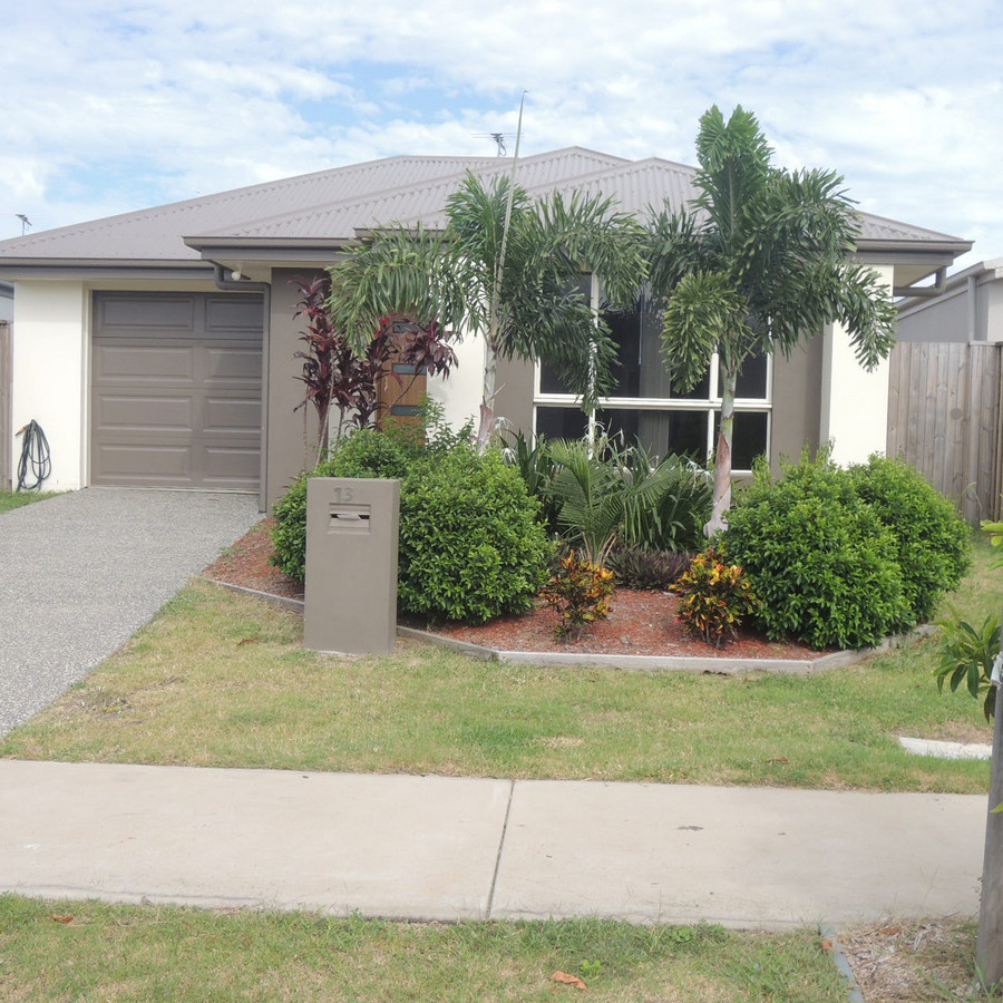 13 Cable Ct, Blacks Beach, QLD 4740