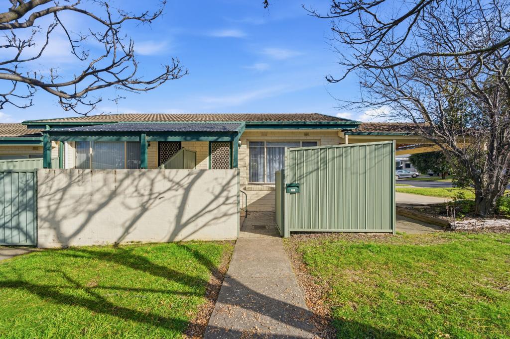 5/17 Moore St, Queanbeyan, NSW 2620
