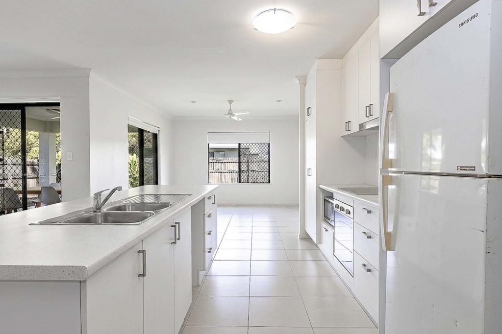 19 Lanikai Pl, Mount Low, QLD 4818