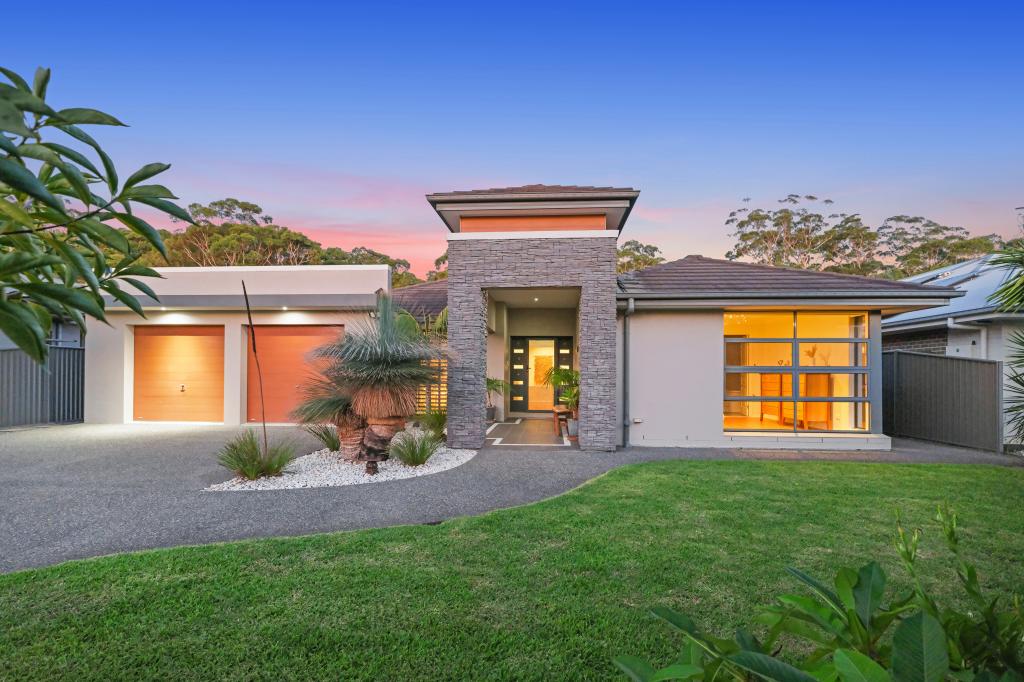 17 PAPERBARK CT, FERN BAY, NSW 2295