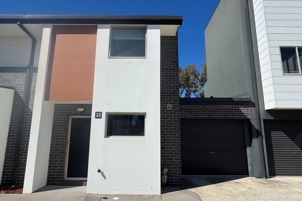 22/8 Henry Kendall St, Franklin, ACT 2913