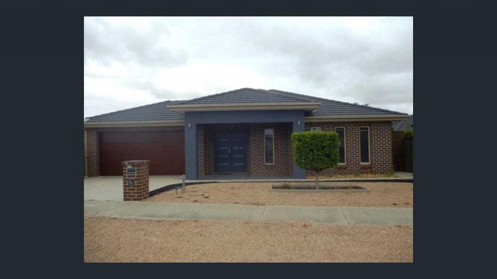 19 BUCHAN CT, TAYLORS HILL, VIC 3037