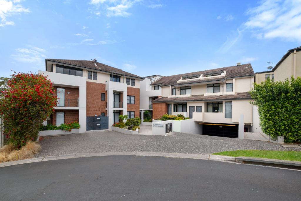 104/26 Parkside Cres, Campbelltown, NSW 2560