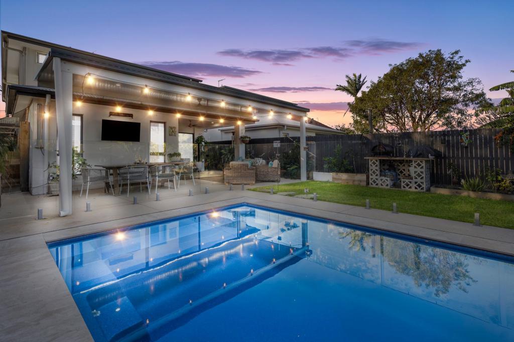 33a Osbourne St, Scarborough, QLD 4020