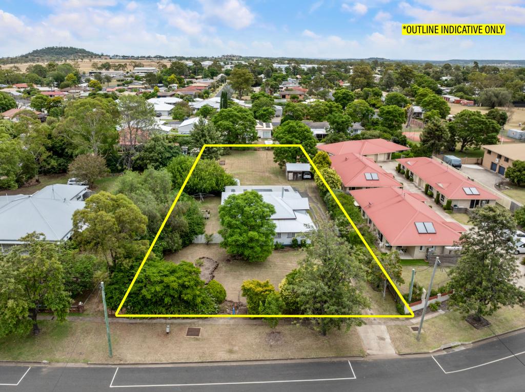 21 Briggs St, Pittsworth, QLD 4356