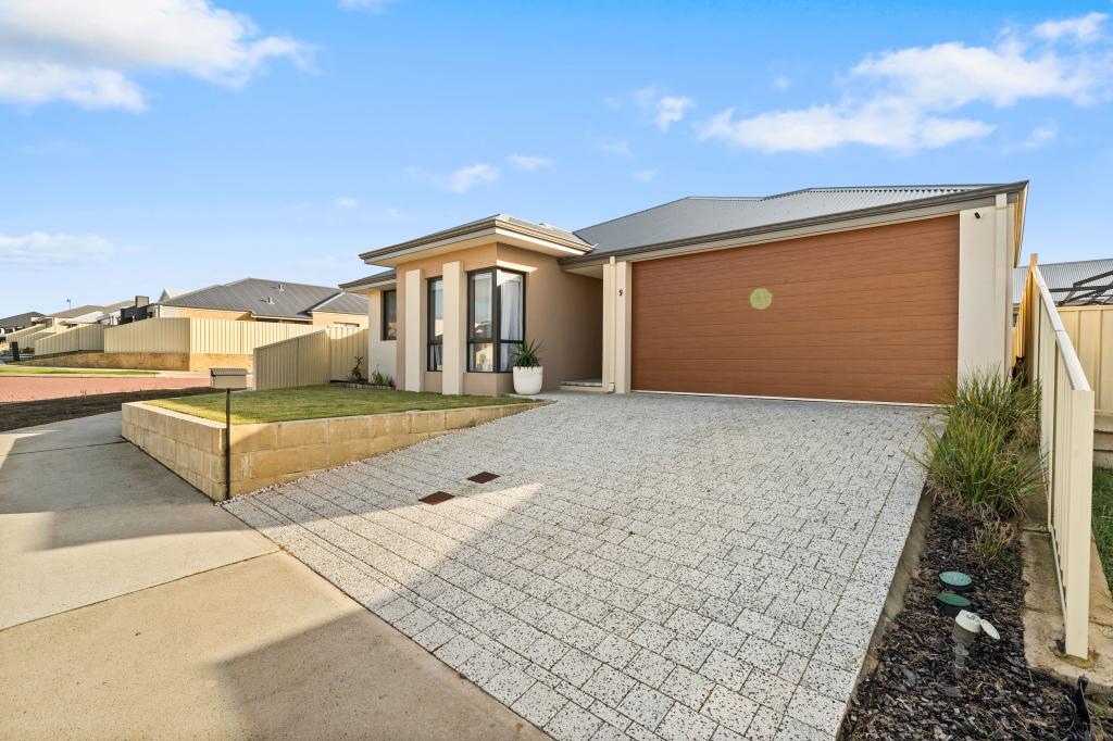 9 Bonnington Loop, Madora Bay, WA 6210