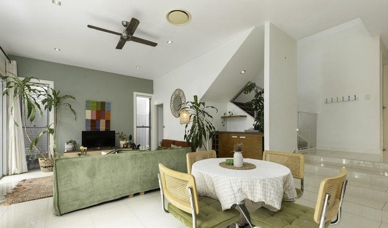 8/6 Belangason Way, Shoal Point, QLD 4750