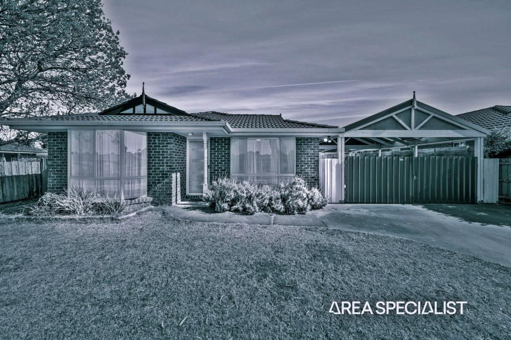 29 Dunbarton Dr, Pakenham, VIC 3810